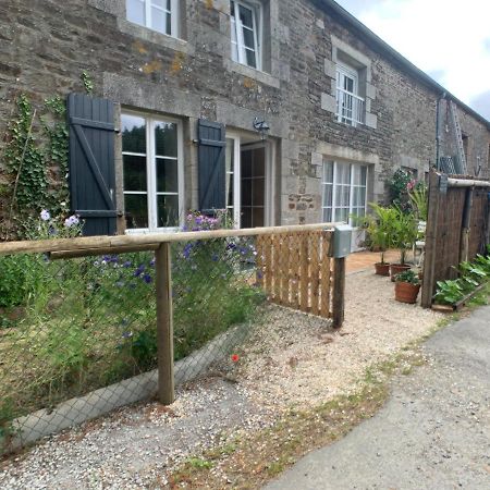Proche Mont Saint Michel Appartement Renove Pontorson Exterior photo