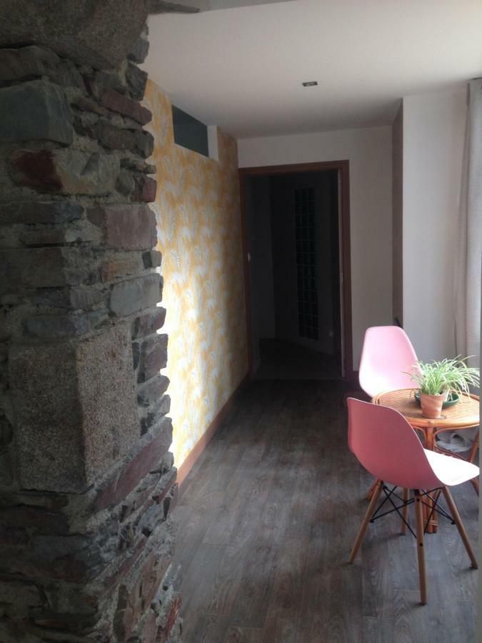 Proche Mont Saint Michel Appartement Renove Pontorson Exterior photo